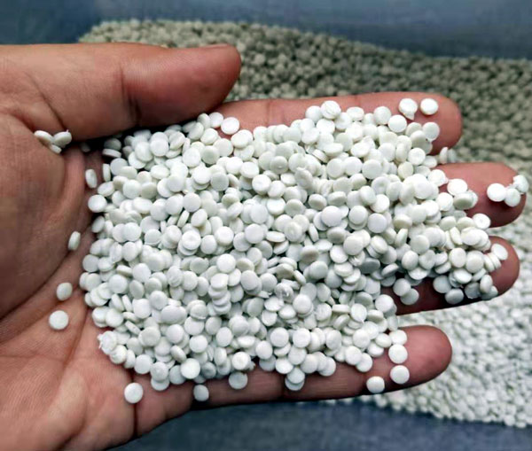 黄山白色中空HDPE低压再生塑料