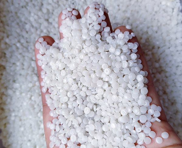 黄山中空吹塑桶HDPE专用颗粒